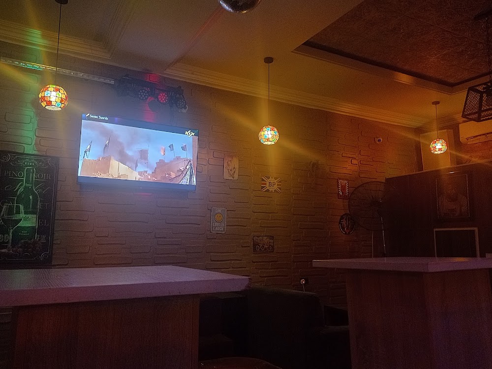 Vintage Core Cafe photo 2